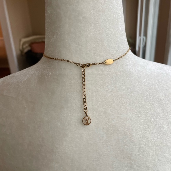 Auth Louis Vuitton Essential V Strass Necklace M68033 Crystal - Picture 4 of 17